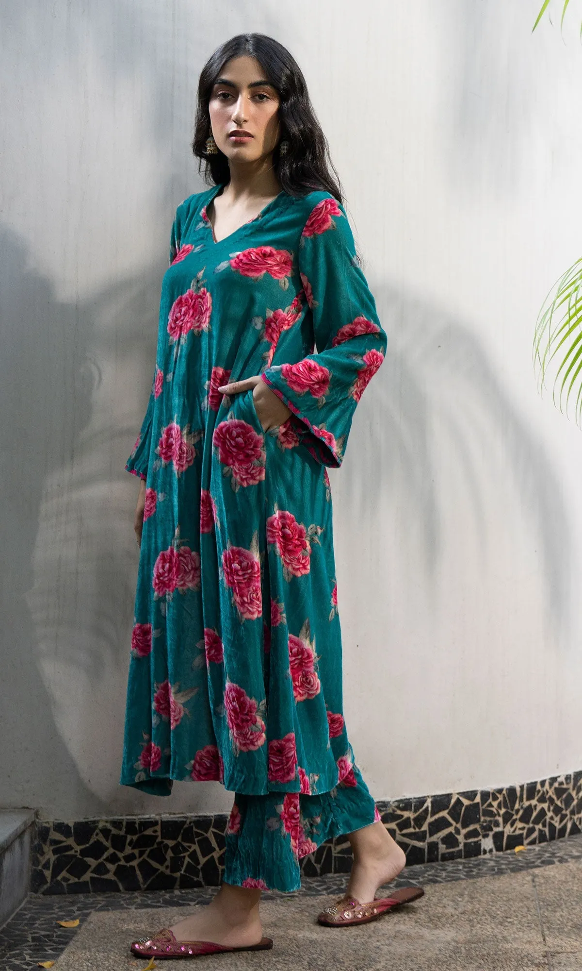 Bareen floral teal velvet straight kurta with velvet palazzo and shawl - Set of 3