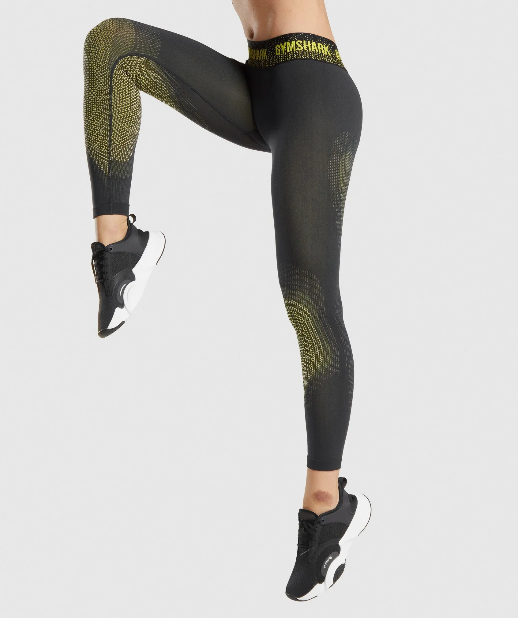 Gymshark Apex Seamless Low Rise Leggings - Black/Yellow