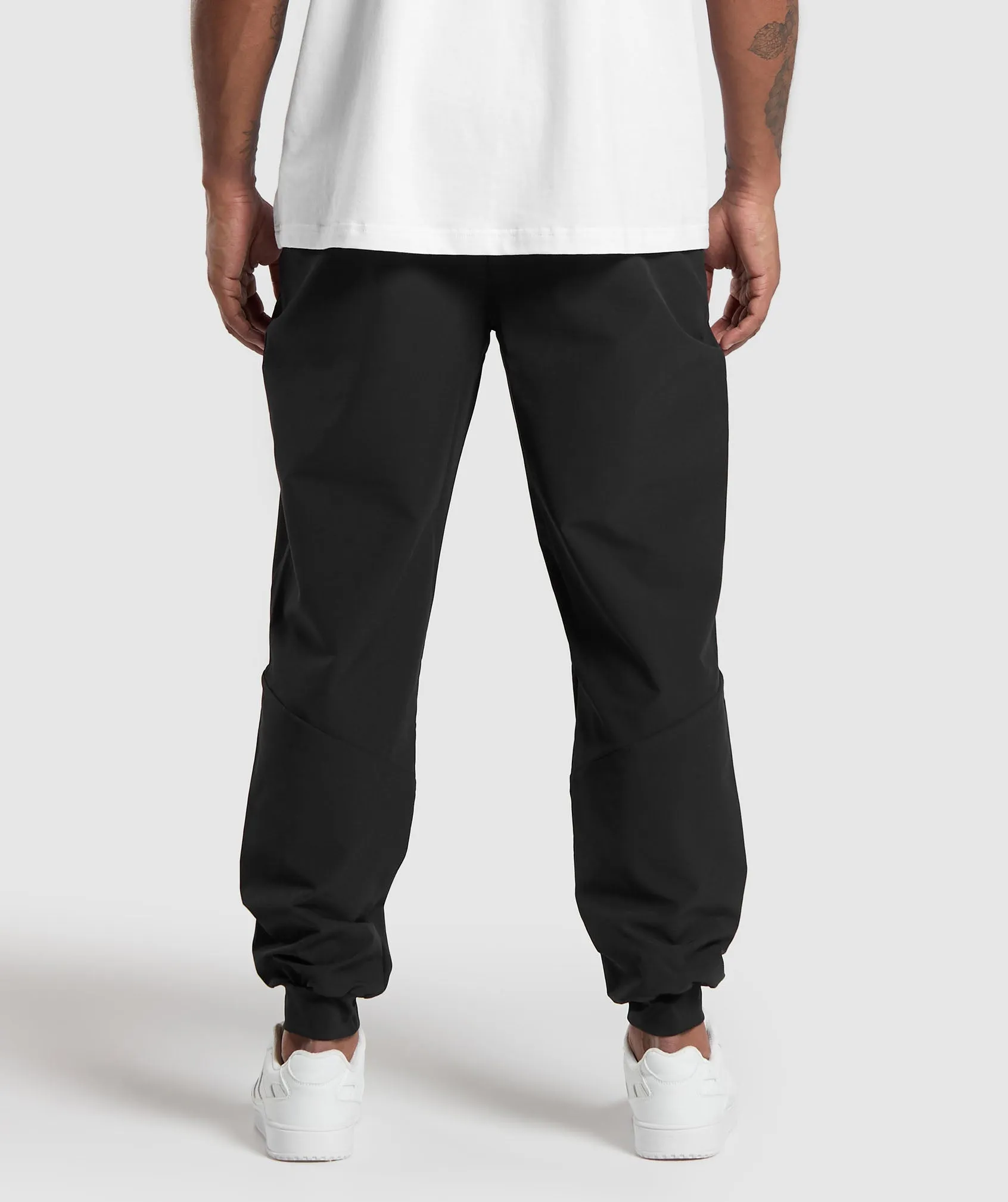 Gymshark Ease Woven Joggers - Black