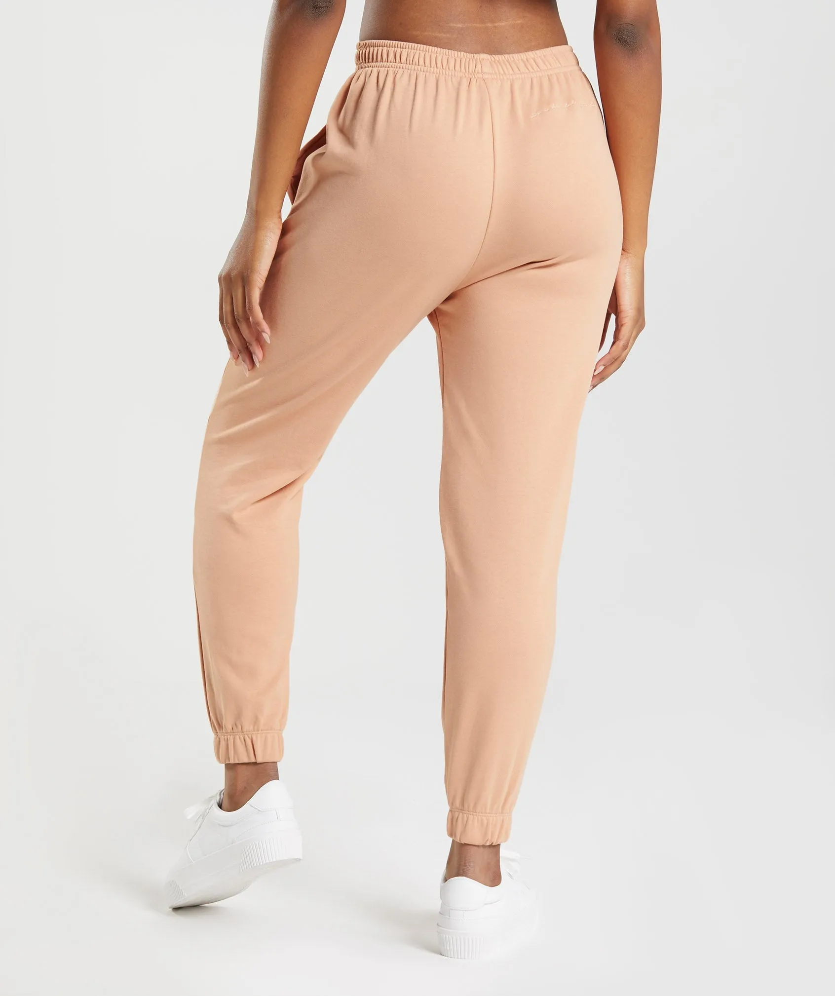 Gymshark Whitney Loose Joggers - Sunset Beige