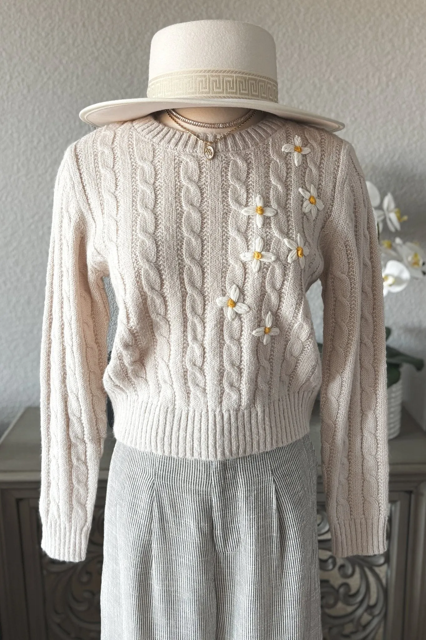 Women's Hand Embroidered Daisy Cable Knit Sweater Top | Natural Ivory