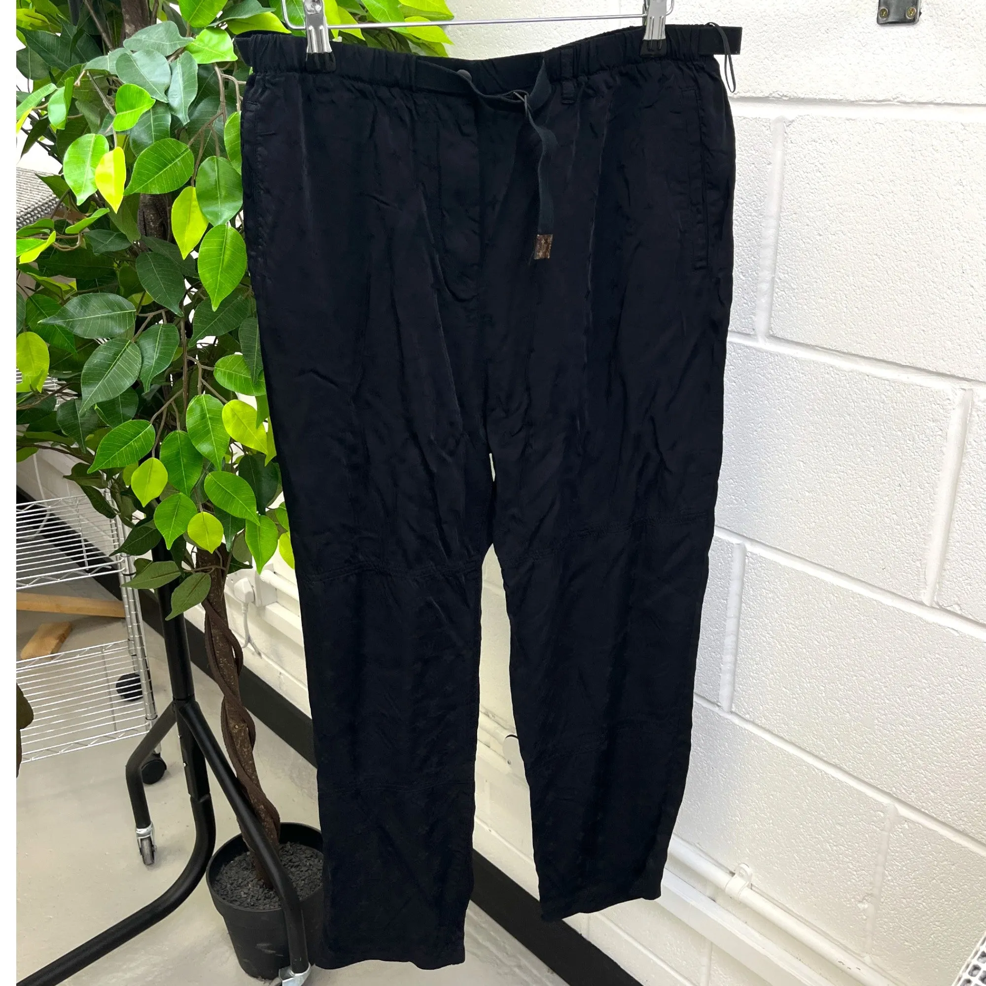 Women's Monogram Joggers Black Size FR 40 / UK 12